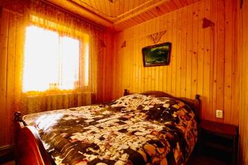 Фото номера Дом с 7 комнатами Дома для отпуска Goryanka Hotel г. Микуличин 8