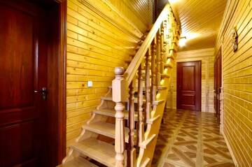 Фото номера Дом с 7 комнатами Дома для отпуска Goryanka Hotel г. Микуличин 49
