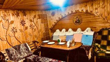 Фото номера Дом с 7 комнатами Дома для отпуска Goryanka Hotel г. Микуличин 25