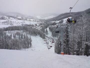 Фото номера Дом с 7 комнатами Дома для отпуска Goryanka Hotel г. Микуличин 31