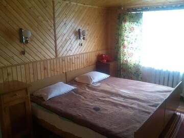 Фото номера Дом с 5 спальнями Дома для отпуска Holiday Home Tihiy Dvor г. Микуличин 8