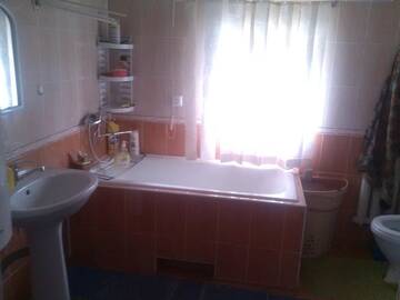 Фото номера Дом с 5 спальнями Дома для отпуска Holiday Home Tihiy Dvor г. Микуличин 18