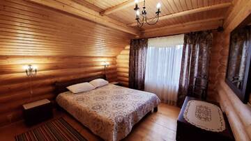 Фото номера Вилла с 2 спальнями Лоджи Vila Mila г. Микуличин 5