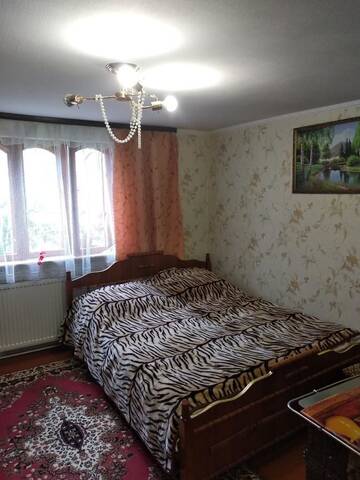 Фото номера Дом с 4 спальнями Лоджи Guest House Pid Lypamy г. Микуличин 6