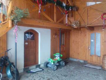 Фото Лоджи Guest House Pid Lypamy г. Микуличин 4