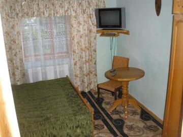 Фото номера Дом с 4 спальнями Лоджи Guest House Pid Lypamy г. Микуличин 15