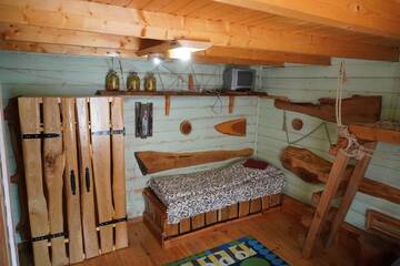 Фото номера Классический четырехместный номер Отель Kostel House г. Микуличин 13