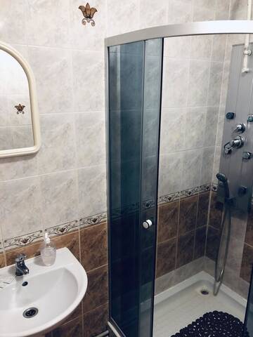 Фото номера Дом с 2 спальнями Гостевой дом SoloMia г. Микуличин 7