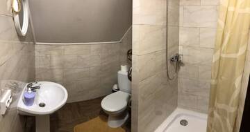 Фото номера Дом с 2 спальнями Гостевой дом SoloMia г. Микуличин 6